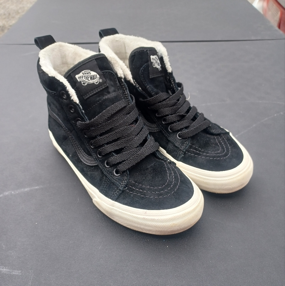 Womens Size 8 Vans